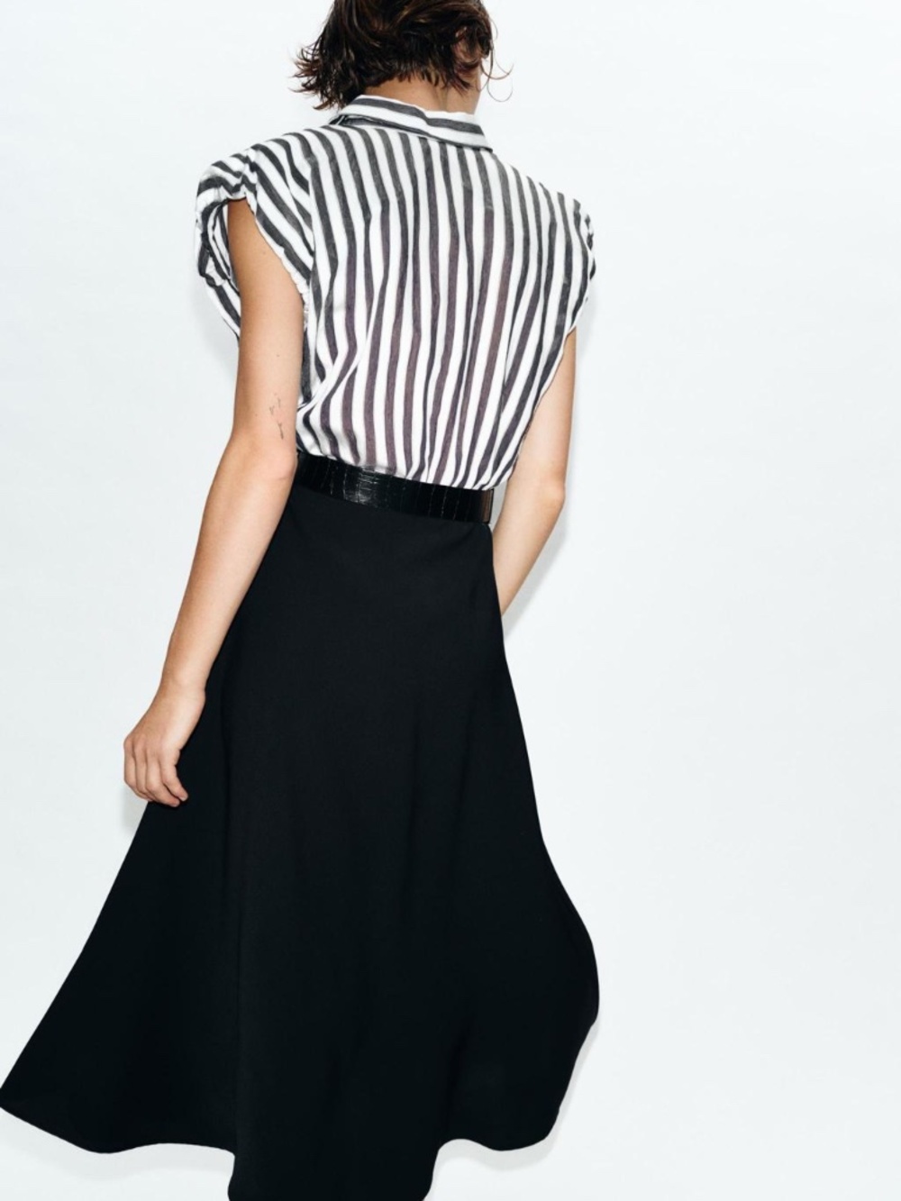 NWT Zara Combined Striped Belted Midi Dress in Ecru/Black, size S.